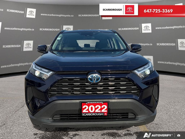 2022 Toyota RAV4 Hybrid XLE AWD | Sunroof | Alloys in Cars & Trucks in City of Toronto - Image 2