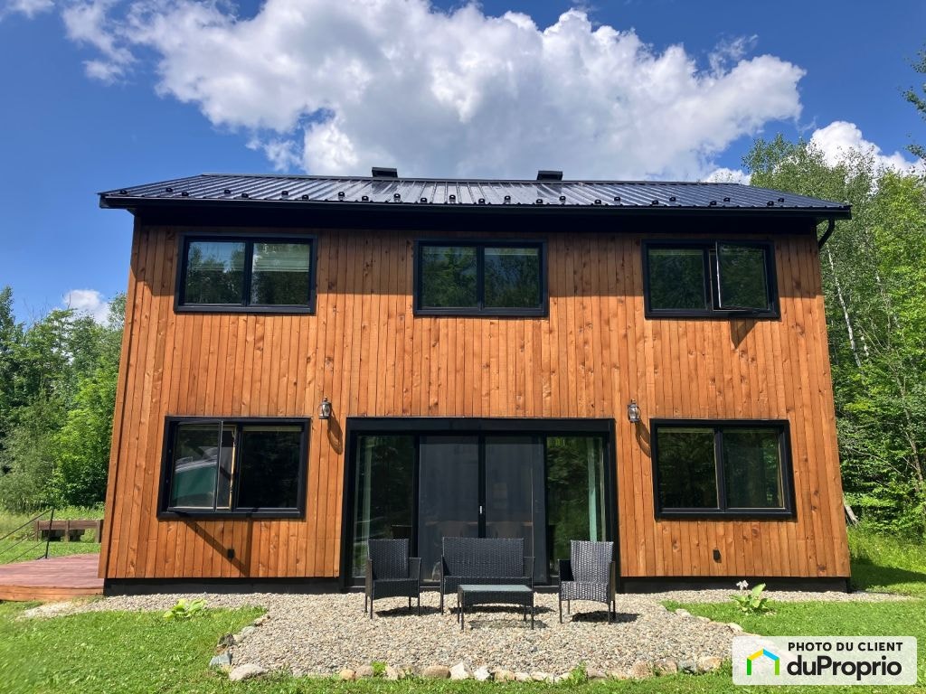 $750,000 - Cottage for sale in Eastman — photo 2