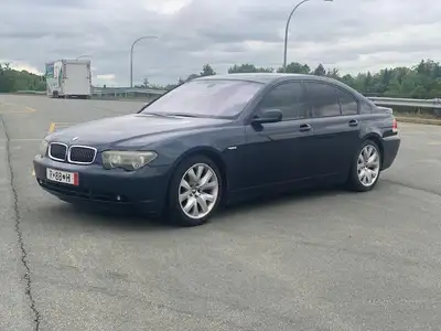 2003 BMW 730 I    ( RIGHT HAND DRIVE )