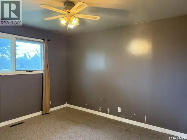518 3rd AVENUE W Meadow Lake, Saskatchewan in Houses for Sale in Prince Albert - Image 11