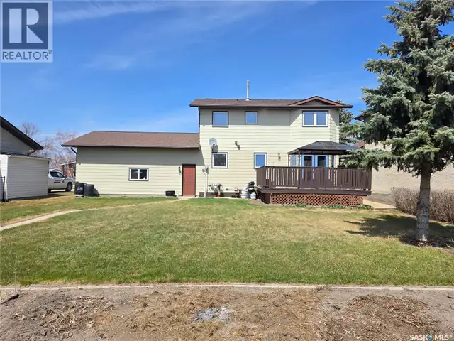 509 Carlyle AVENUE Carlyle, Saskatchewan in Houses for Sale in Regina - Image 8
