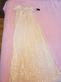 Gorgeous White long gown. All sequins. Brand new. Excellent.