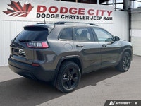 This Jeep Cherokee boasts a Regular Unleaded I-4 2.4 L/144 engine powering this Automatic transmissi... (image 5)