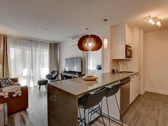 647 Robert Élie — photo 1