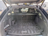This Land Rover Range Rover Velar has a dependable Intercooled Turbo Premium Gasoline I-4 2.0 L/122... (image 7)