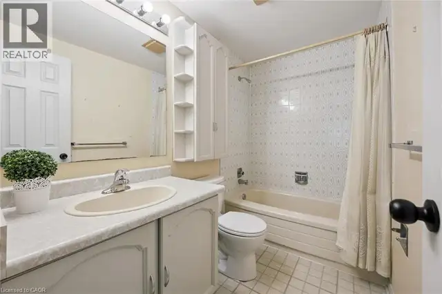 167 WESTVALE Drive Waterloo, Ontario in Houses for Sale in Kitchener / Waterloo - Image 18