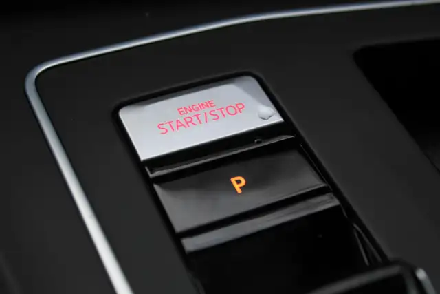 2022 Volkswagen Golf GTI Autobahn Auto for sale in Cars & Trucks in Comox / Courtenay / Cumberland - Image 27