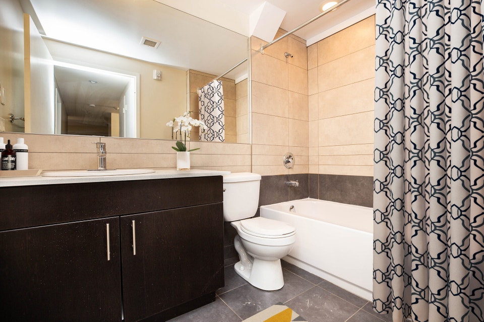 Keller Towers - 1 Bedroom (06 Layout) Apartment for Rent 4