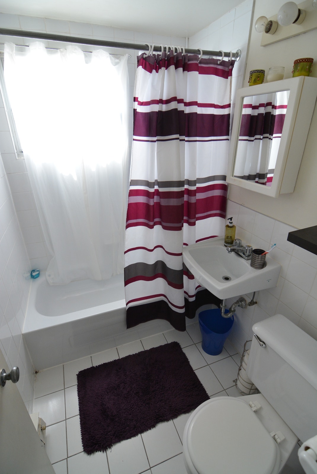 4½  NDG  Stationnement + rangement inclus — photo 2