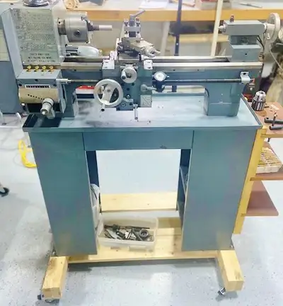 Hobbist metal lathe, View more