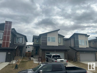 2921 KOSTASH DR SW SW Edmonton, Alberta