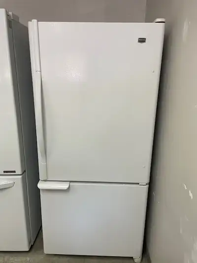 Réfrigérateur blanc 30'' congélateur en bas Maytag, View more