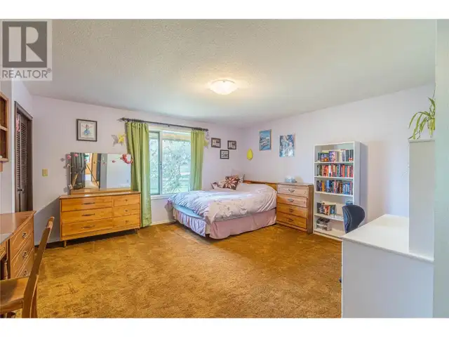 8548 YELLOWHEAD Highway Kamloops, British Columbia in Houses for Sale in Kamloops - Image 32