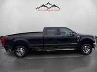 THIS ONE OWNER 2020 FORD F-350 LARIAT CREWCAB COMES WITH A 6.7L DIESEL, 5TH WHEEL PREP, HEATED LEATH... (image 5)