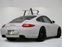See Dealer Website for Details. ... Engine: Flat 6 Cylinder Engine (image 3)