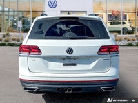 Master every family journey and daily commute in this robust 2023 Volkswagen Atlas Comfortline. Desi... (image 3)