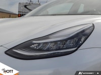 Highlights include: Loaded with leather seating, panoramic glass roof, navigation, backup camera, ba... (image 9)