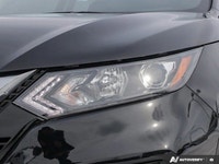 Recent Arrival! CARFAX Canada No Reported Accidents CARFAX Canada One Owner ABS brakes, Active Cruis... (image 5)