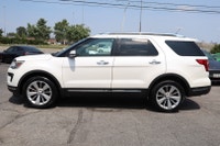 WELL MAINTAINED Luxury Meets Power with the 2019 Ford Explorer AWD! Elevate your driving experience... (image 3)