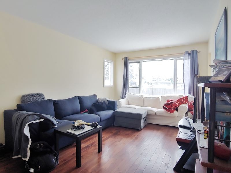 Room Rental / All Inclusive, One Bedroom in a Kanata Townhome Room