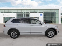 * PARK DISTANCE CONTROL (FRONT & REAR) * AREA VIEW 360 * LIGHT ASSIST * ADAPTIVE FRONT HEADLIGHTS *... (image 5)