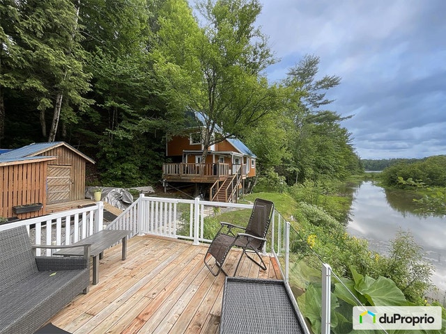 $350,000 - Cottage for sale in St-Alban — photo 2