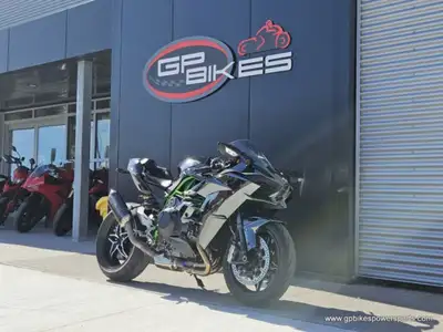 Credit approved in minutes* OACJust...CLICK HERE 2024 Kawasaki Ninja H2BUILT BEYOND BELIEF The Ninja...