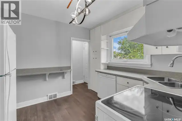 1492 95th STREET North Battleford, Saskatchewan in Houses for Sale in Saskatoon - Image 12