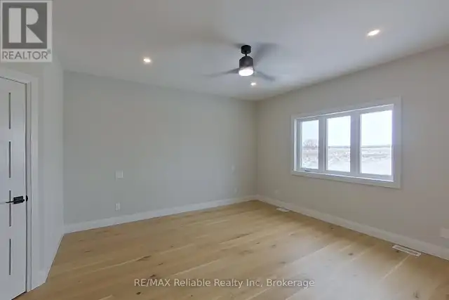 73590 IRENE CRESCENT Bluewater (Hay), Ontario in Houses for Sale in Grand Bend - Image 20