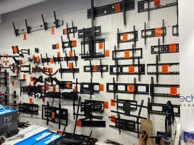 TV, PROJECTOR WALL AND CEILING MOUNTS SALE, View more