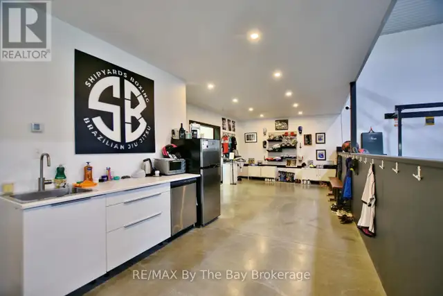 3 - 23 STEWART ROAD Collingwood, Ontario in Commercial & Office Space for Rent in Oakville / Halton Region - Image 7