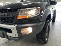 Our used 2019 Chevrolet Colorado ZR2 Crew Cab 4X4 is ready to rock on or off the road in Black. Powe... (image 7)