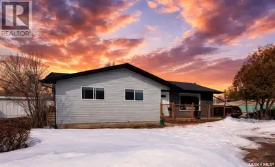 Welcome to 214 Pierce St in Strasbourg; where small town charm meets everyday convenience, just 45 m...