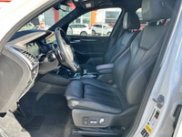The 2018 BMW X3 xDrive30i, recognized with the highly coveted IIHS Top Safety Pick+ award, combines... (image 8)