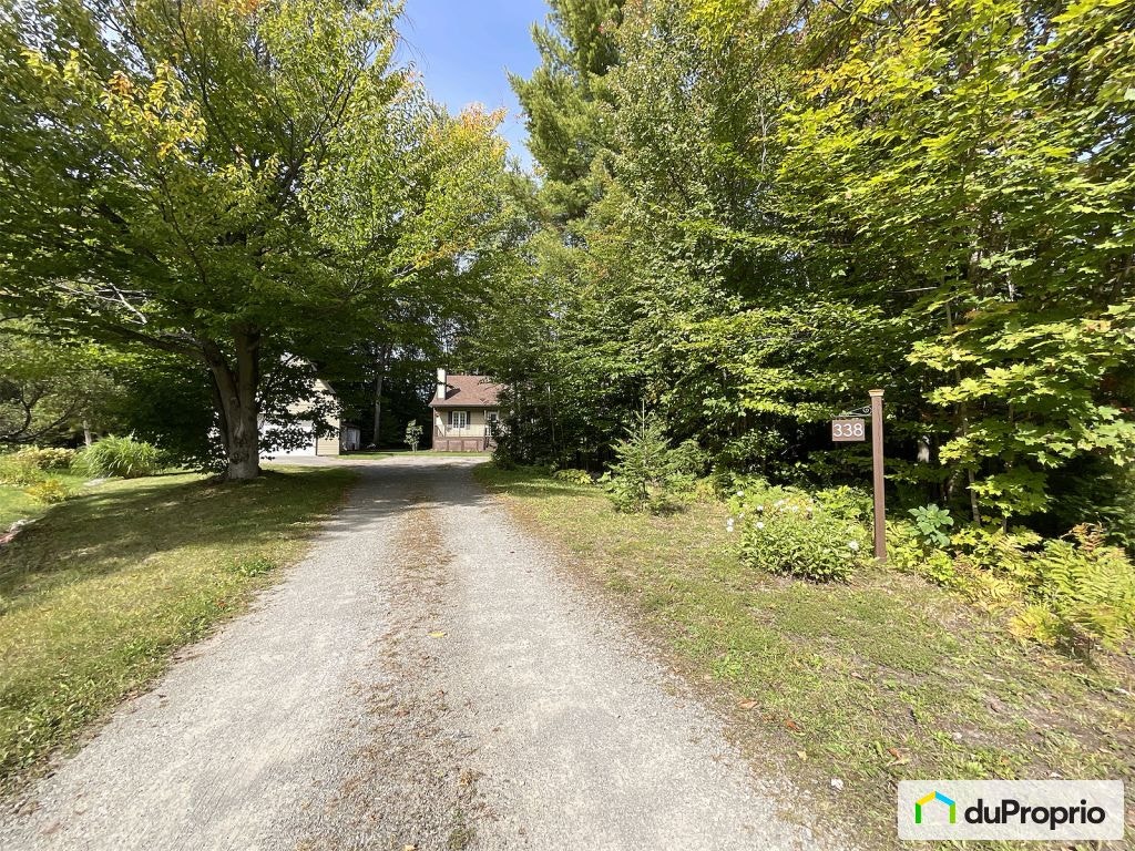 $696,000 - Bungalow for sale in St-Colomban — photo 2