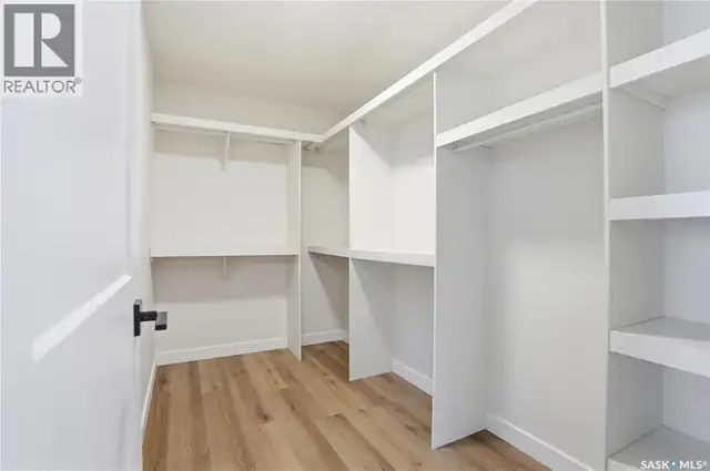 211 Sharma LANE Saskatoon, Saskatchewan in Houses for Sale in Saskatoon - Image 36