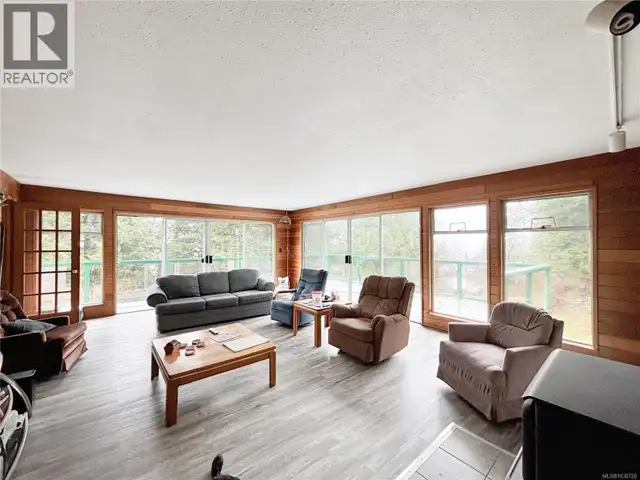 1068 Princess Victoria View Tahsis, British Columbia in Houses for Sale in Campbell River - Image 4