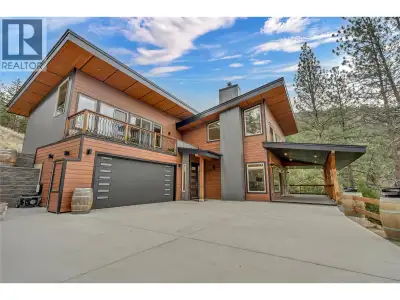 Welcome to 109 Fairway Drive in St. Andrews By The Lake. This architecturally stunning home, 15 minu...