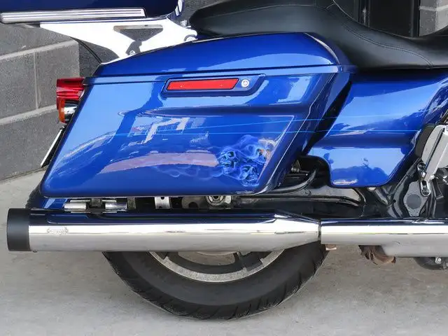 2016 Harley-Davidson FLTRXS - Road Glide Special in Sport Touring in Cambridge - Image 10