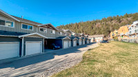3 Bed 2.5 Bath Glenmore townhome backing onto Knox Mtn