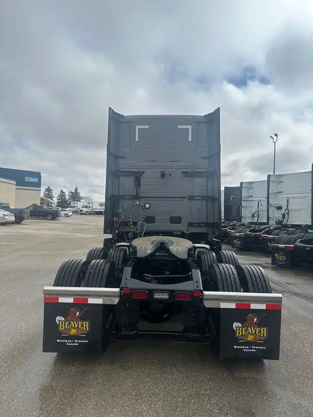 2026 Volvo VNL64T660 New Volvo 660, Ready to work! in Heavy Trucks in Winnipeg - Image 4