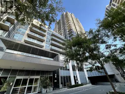 This exquisite penthouse unit in a prestigious Tridel-built residence combines sophistication, comfo...