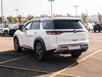 Welcome to Sherwood Buick GMC! 8 Passenger Seating | Sunroof | Navigation | Heated Leather Seats/Ste... (image 5)