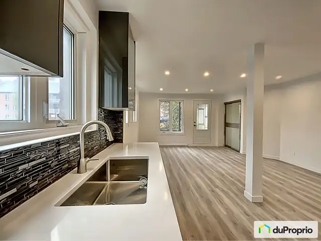 $449,950 - Condominium for sale in Gatineau (Hull) in Condos for Sale in Gatineau - Image 2