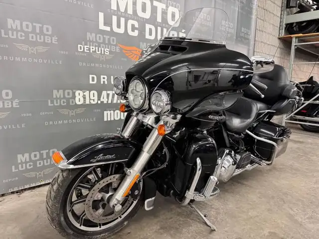 2014 Harley-Davidson FLHTK Electra Glide Ultra Limited in Street, Cruisers & Choppers in Drummondville - Image 8