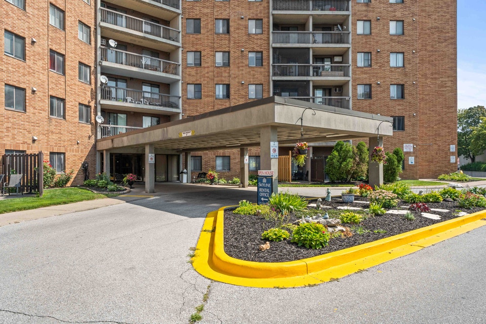 Lauzon Tower Apartments - 2 Bedroom, 1 Bath Apartment for Rent - 4