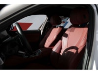 Sunroof, Heated Seats, Apple CarPlay, Navigation, Heated Steering Wheel, Power Liftgate, Blind Spot... (image 8)