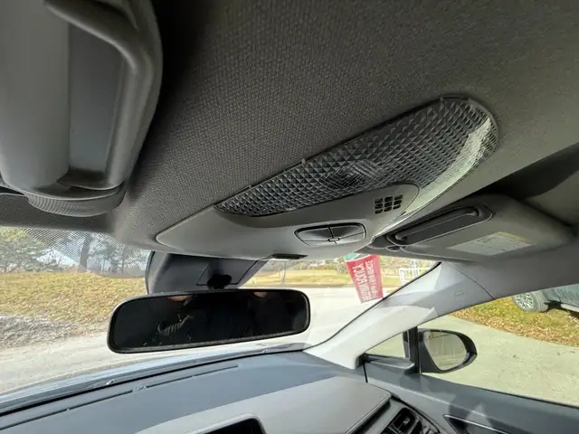 2020 Toyota C-HR Limited LIMITED| NO ACCIDENTS| LOW KM in Cars & Trucks in Markham / York Region - Image 31