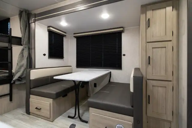 2026 FOREST RIVER DELLA TERRA 241BH in Travel Trailers & Campers in Regina - Image 17