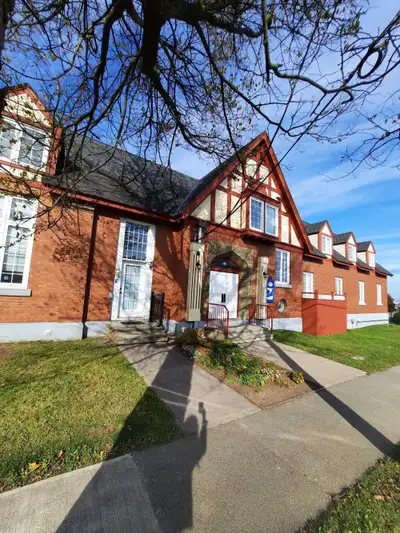 Modern West Side 1-Bedroom | In-Floor Heating Included! Looking for the perfect blend of comfort and...